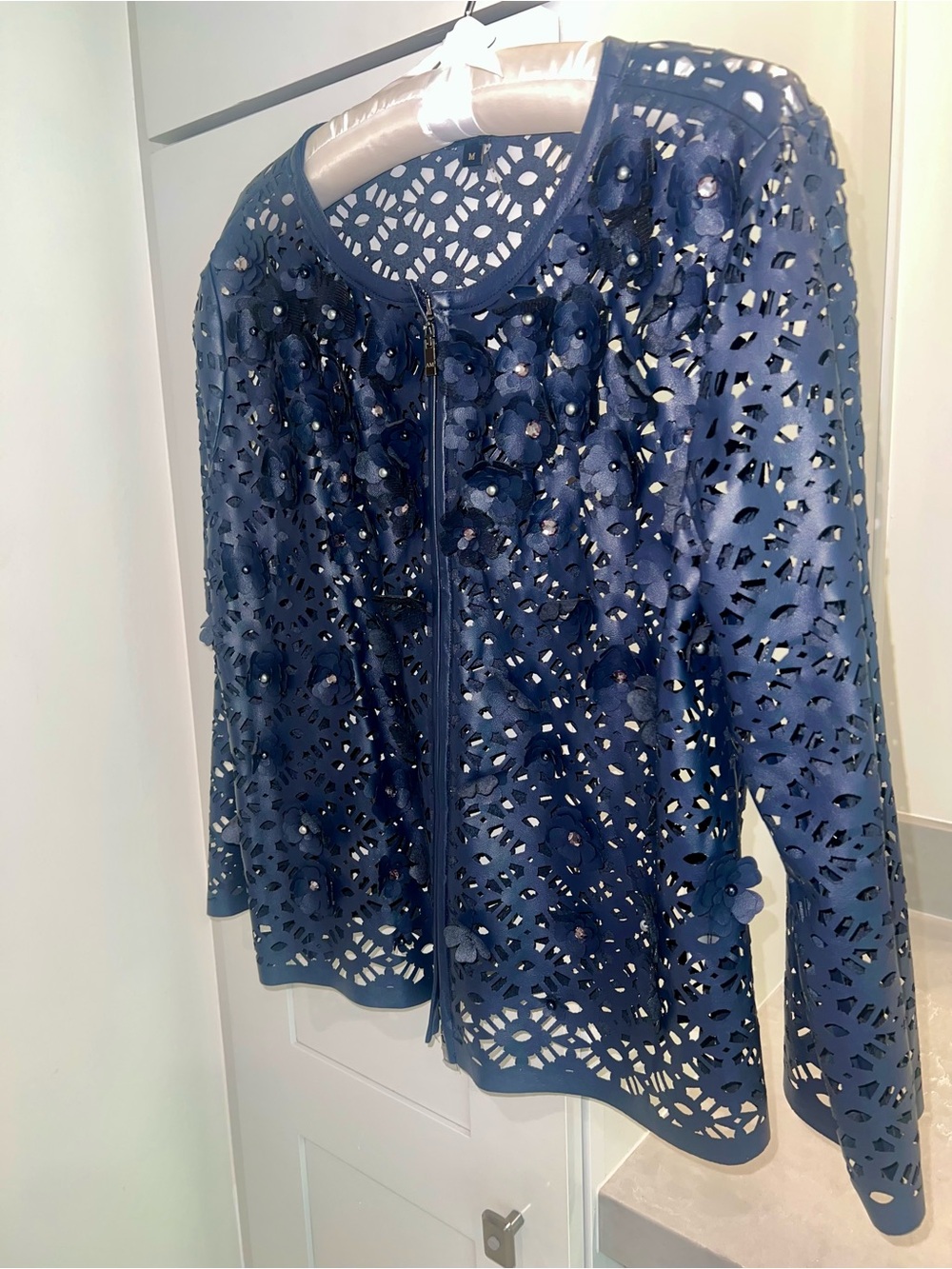 Alberto Makali Navy Laser-Cut Floral Statement Piece Jacket-LIKE NEW• GREAT DEAL - Picture 6 of 11